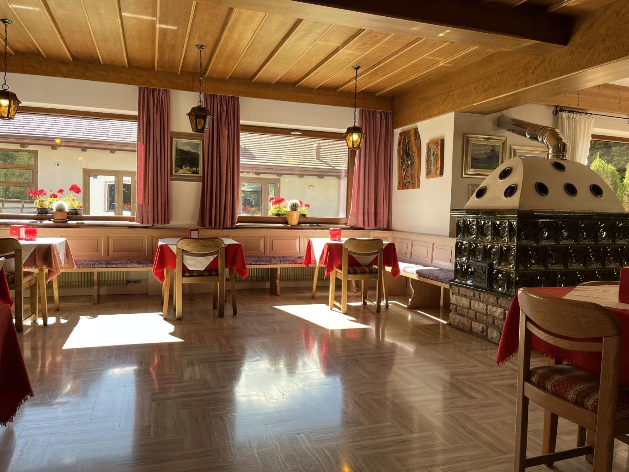 B&B Bucaneve Vigo di Fassa Eksteriør bilde